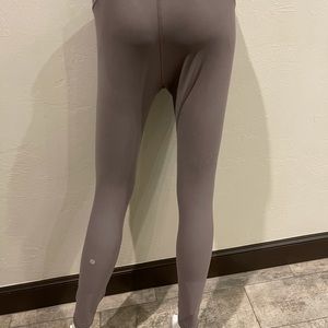Lululemon Zoned in tight size 10 never worn.